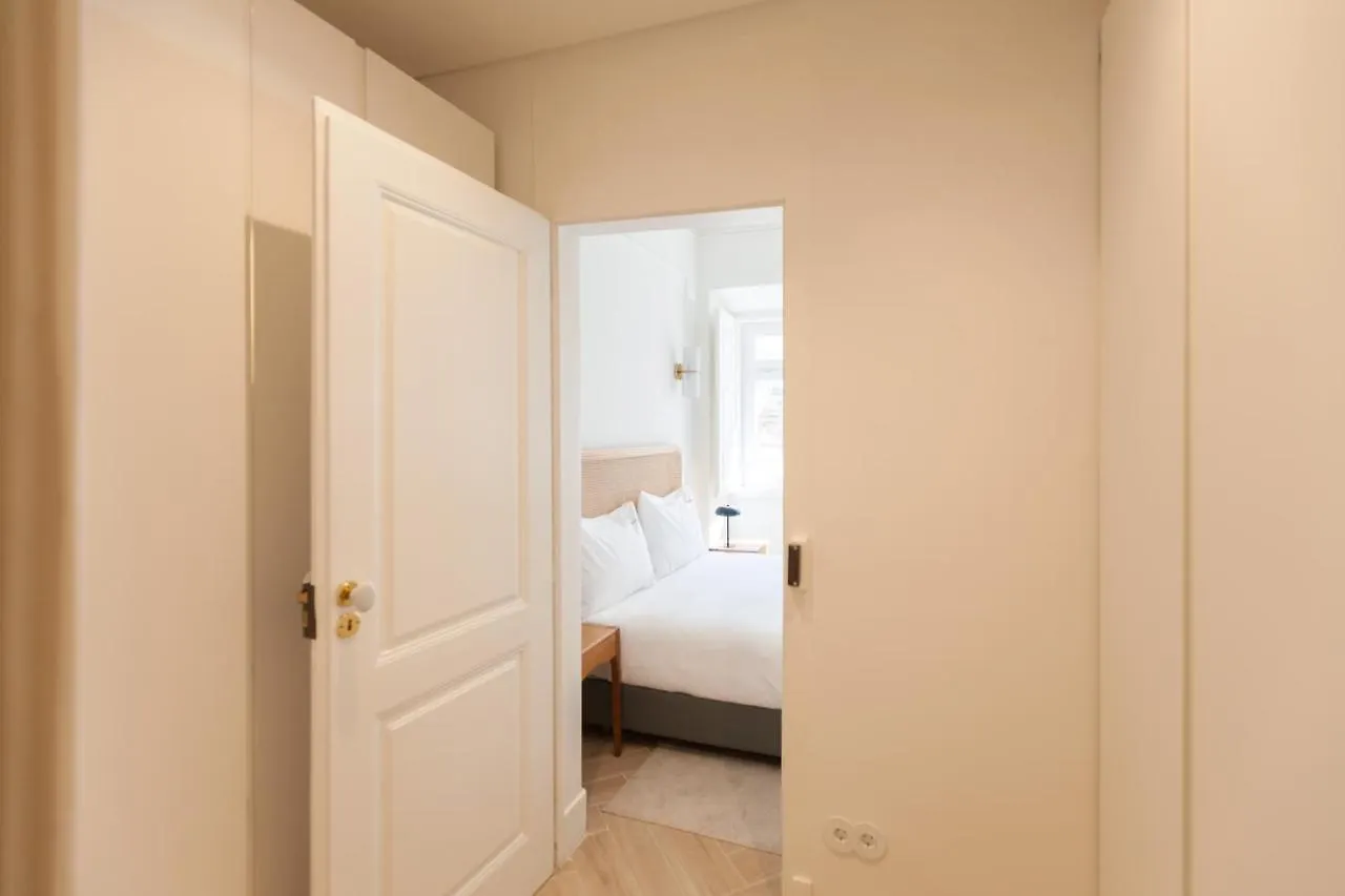 Flh Lapa Apartment With Interior Pateo Lisboa